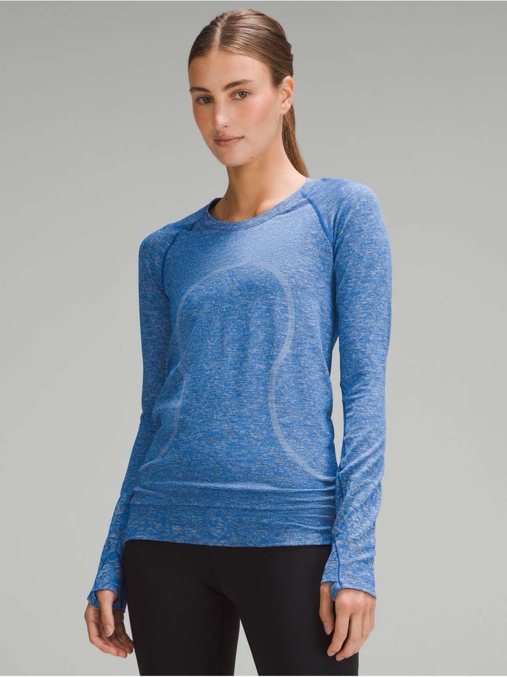 Lululemon Swiftly Tech Long Sleeve 2.0
Contour Form Pipe Dream Blue 6